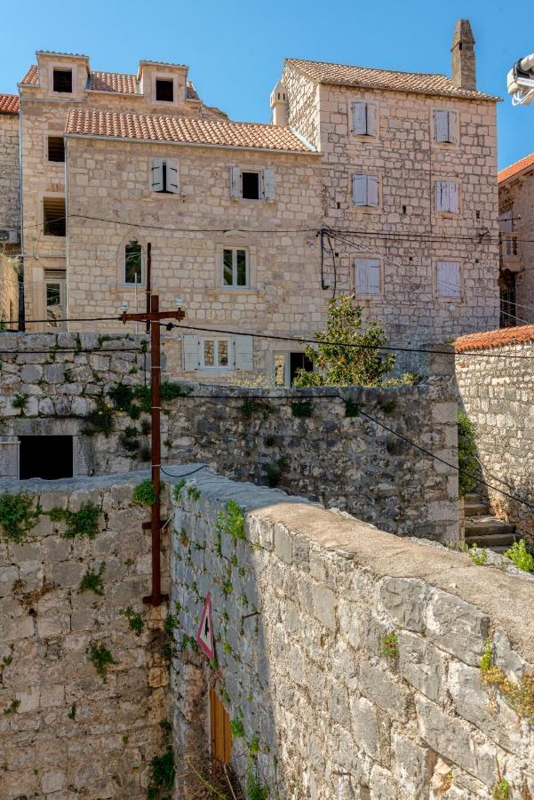 Apartments Villa Tudor 1 Đảo Hvar Ngoại thất bức ảnh
