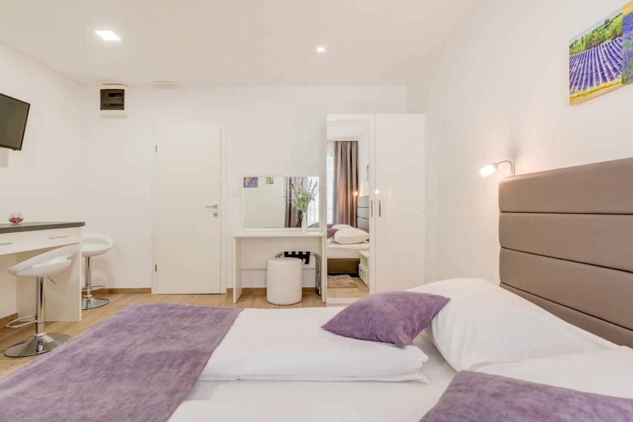 Apartments Villa Tudor 1 Đảo Hvar Ngoại thất bức ảnh