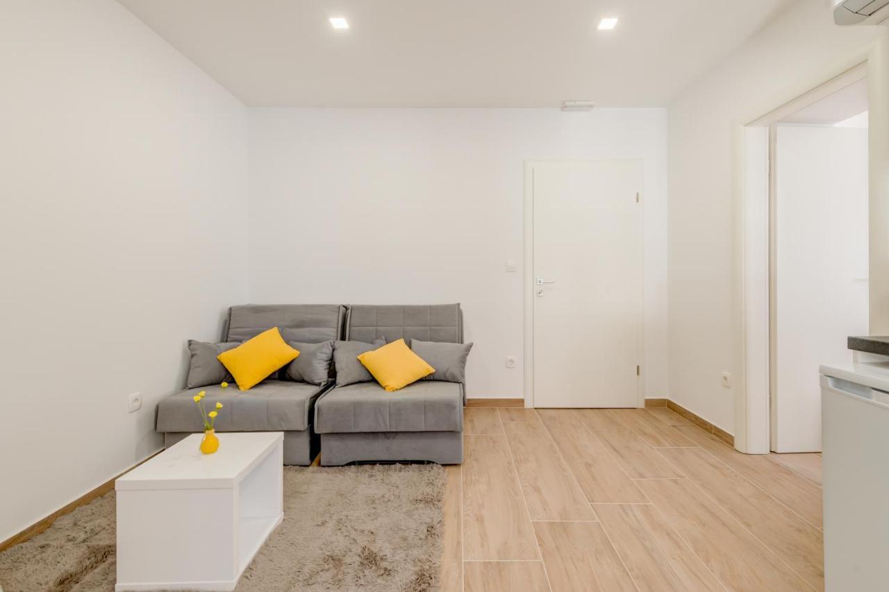 Apartments Villa Tudor 1 Đảo Hvar Ngoại thất bức ảnh