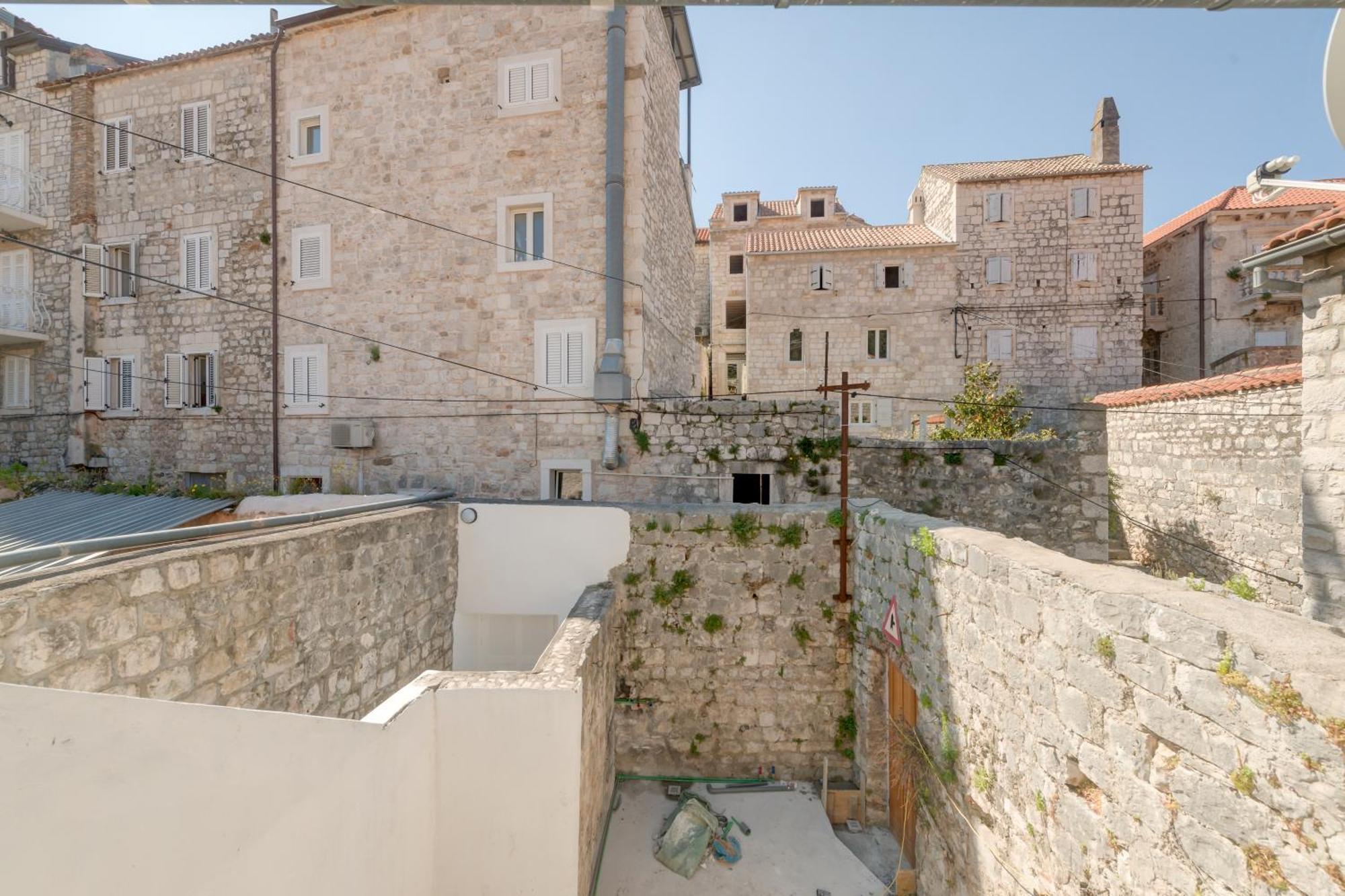 Apartments Villa Tudor 1 Đảo Hvar Ngoại thất bức ảnh